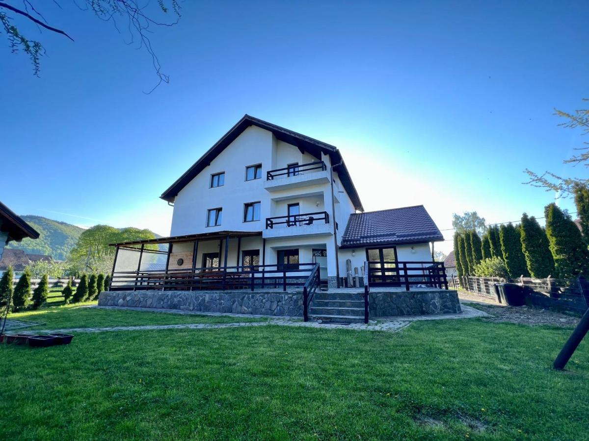 Villa Nova Bran  Exterior photo